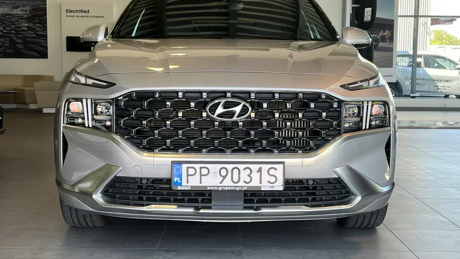 HYUNDAI Santa Fe -