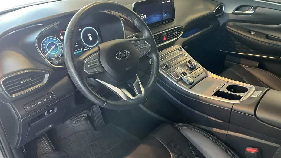HYUNDAI Santa Fe -