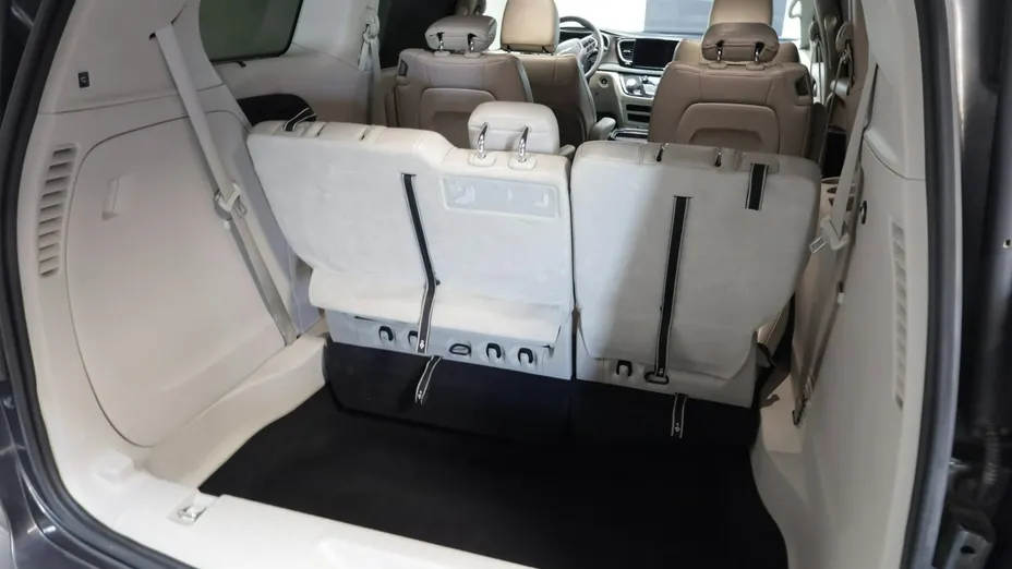 CHRYSLER Pacifica -