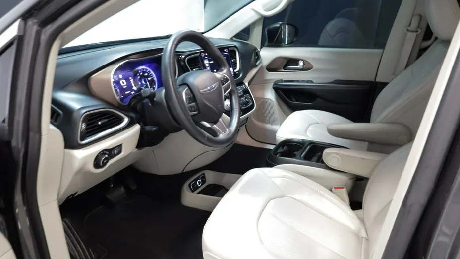 CHRYSLER Pacifica -