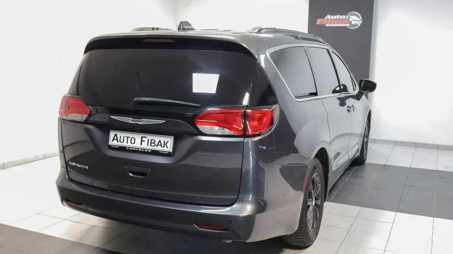 CHRYSLER Pacifica -