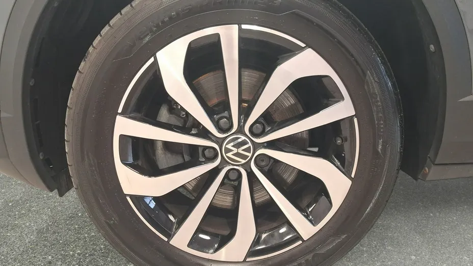 VOLKSWAGEN T-ROC -