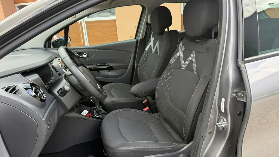 RENAULT Captur -