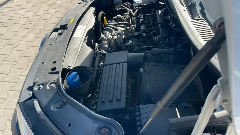 VOLKSWAGEN Caddy -