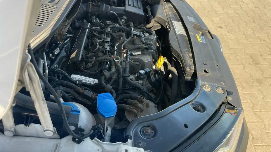 VOLKSWAGEN Caddy -