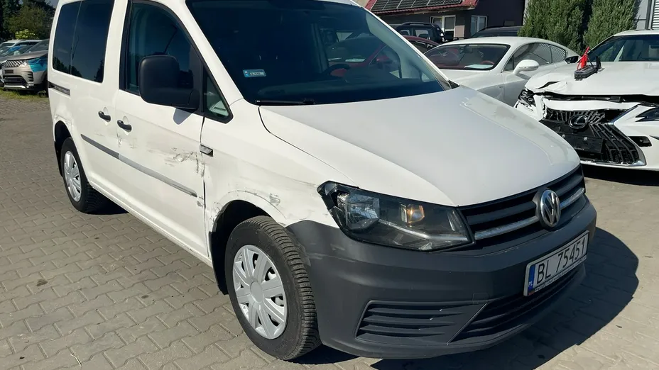 VOLKSWAGEN Caddy -