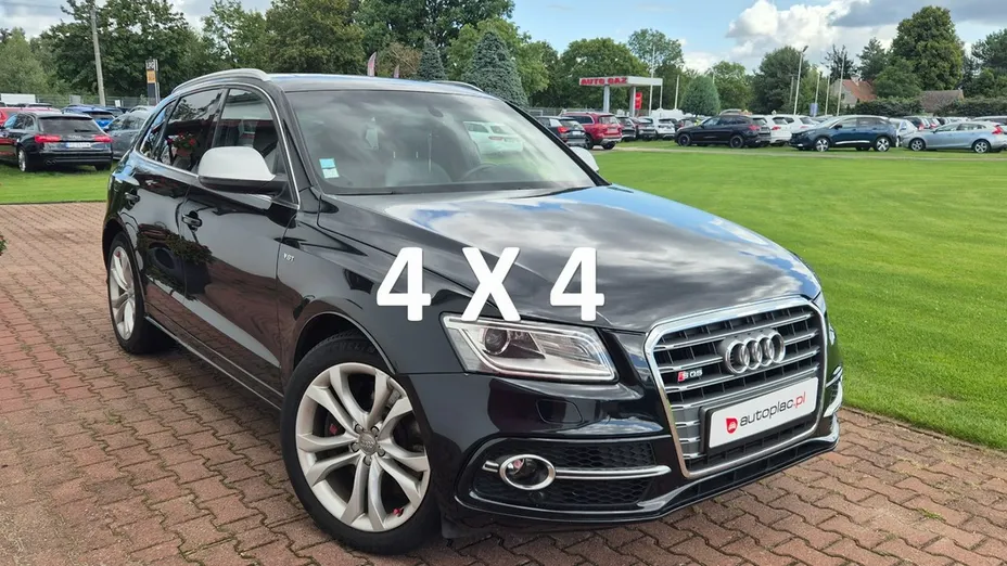 AUDI SQ5 -