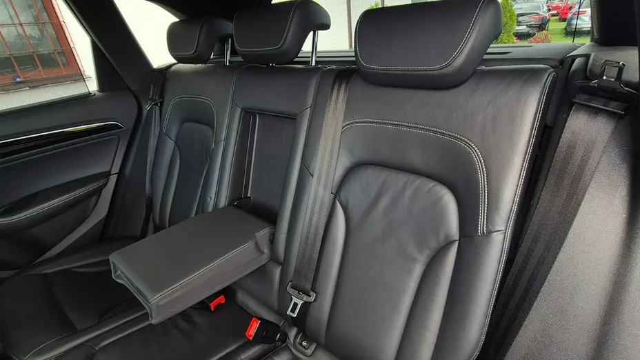 AUDI SQ5 -