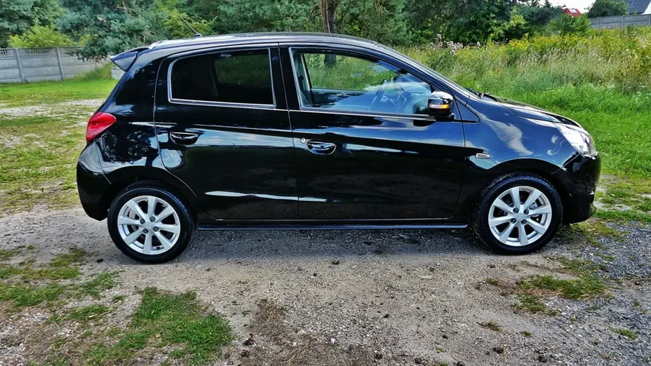 MITSUBISHI Space Star -