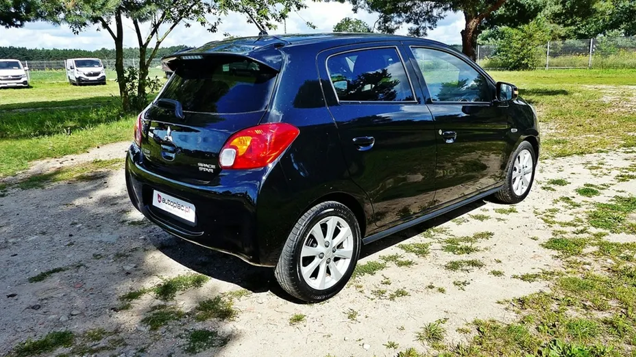 MITSUBISHI Space Star -