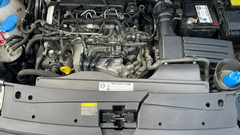 VOLKSWAGEN Caddy -