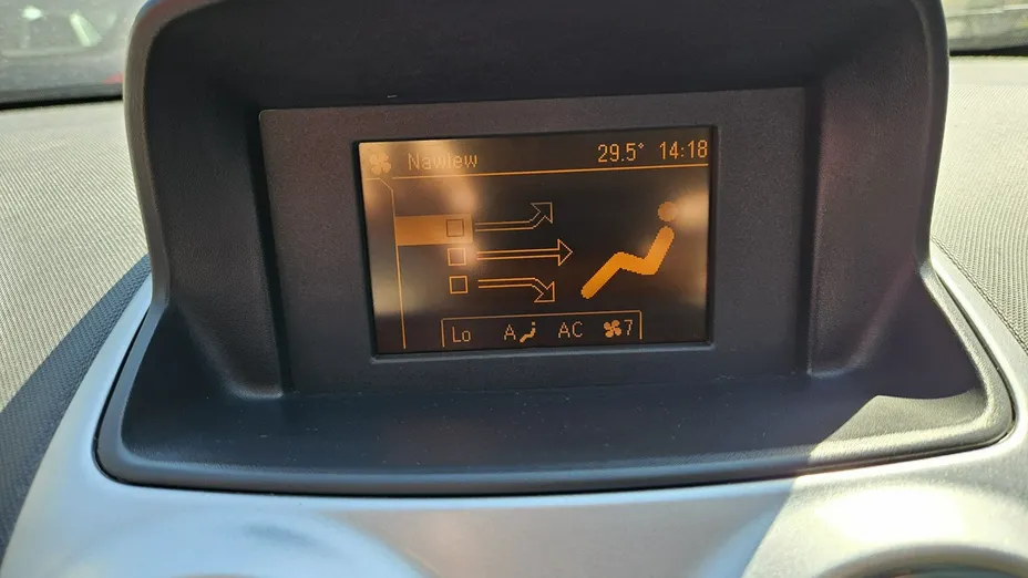 OPEL Corsa -