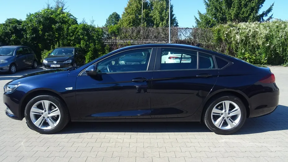 OPEL Insignia -