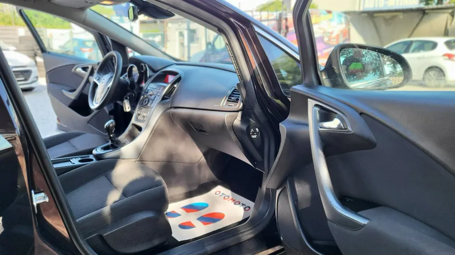 OPEL Astra -