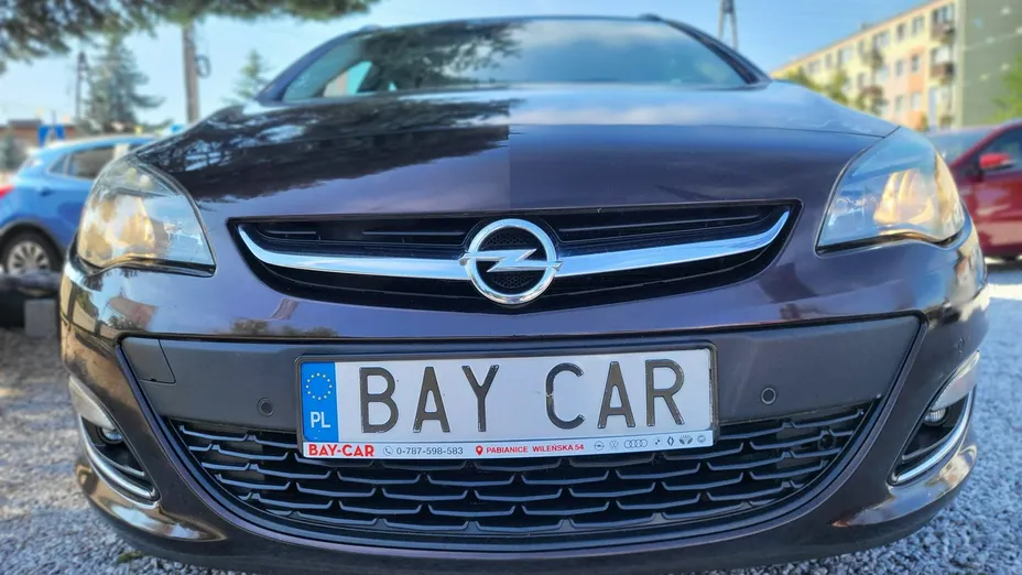 OPEL Astra -
