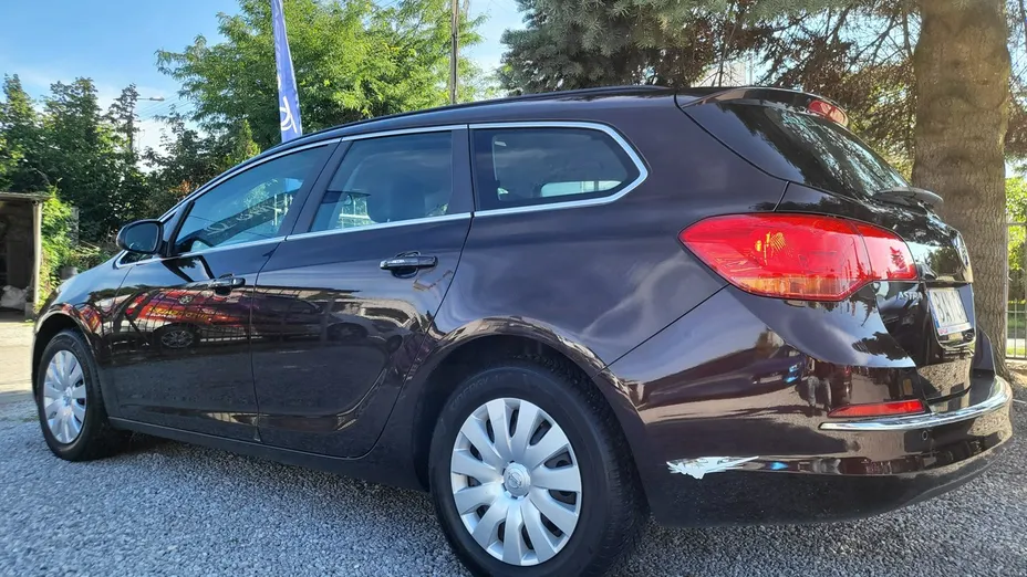 OPEL Astra -