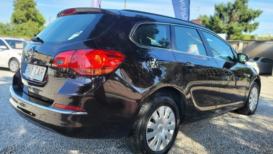 OPEL Astra -