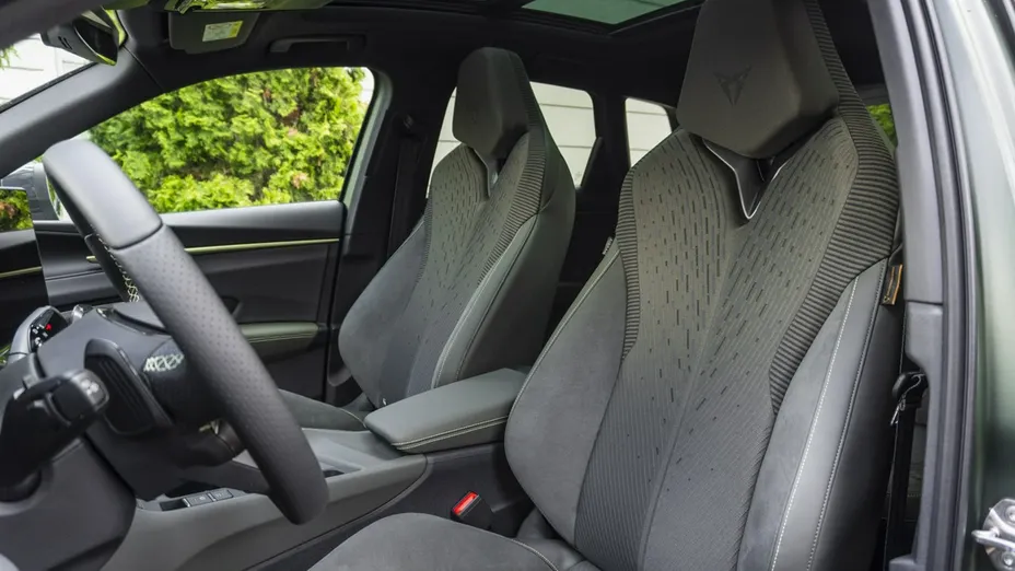 CUPRA Terramar -