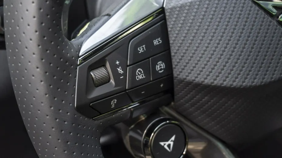 CUPRA Terramar -