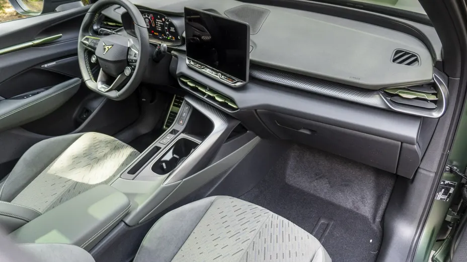 CUPRA Terramar -