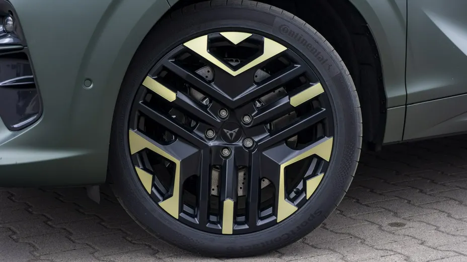 CUPRA Terramar -
