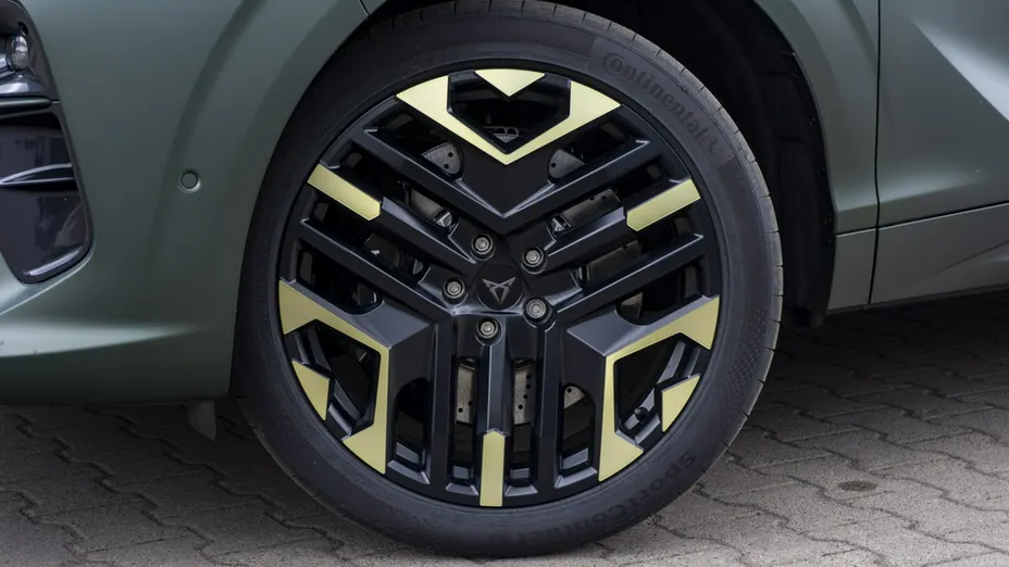 CUPRA Terramar -