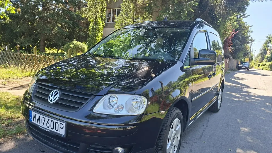 VOLKSWAGEN Caddy -