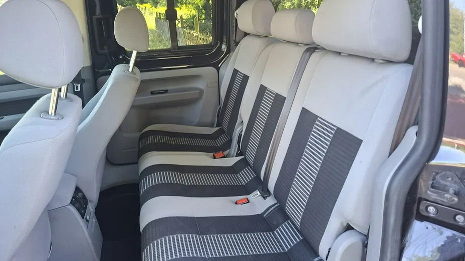 VOLKSWAGEN Caddy -