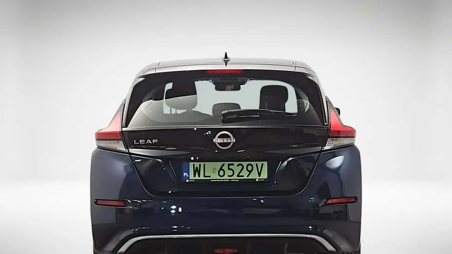 NISSAN Leaf -