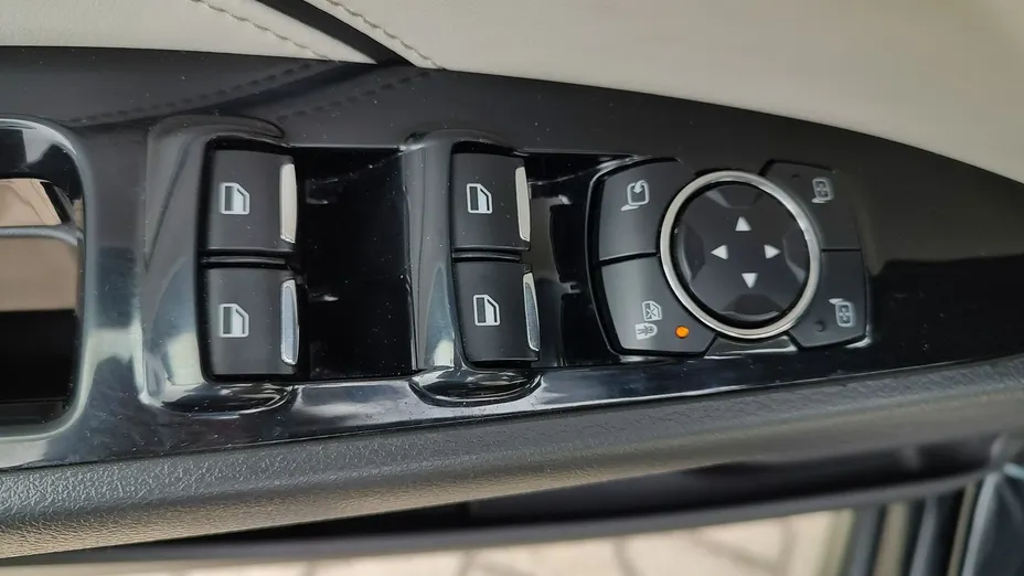 FORD Mondeo -