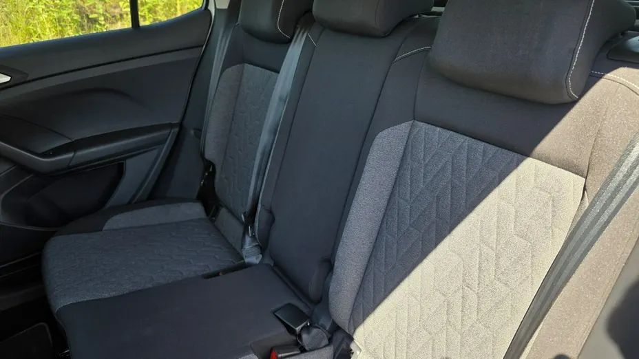 VOLKSWAGEN T-Cross -