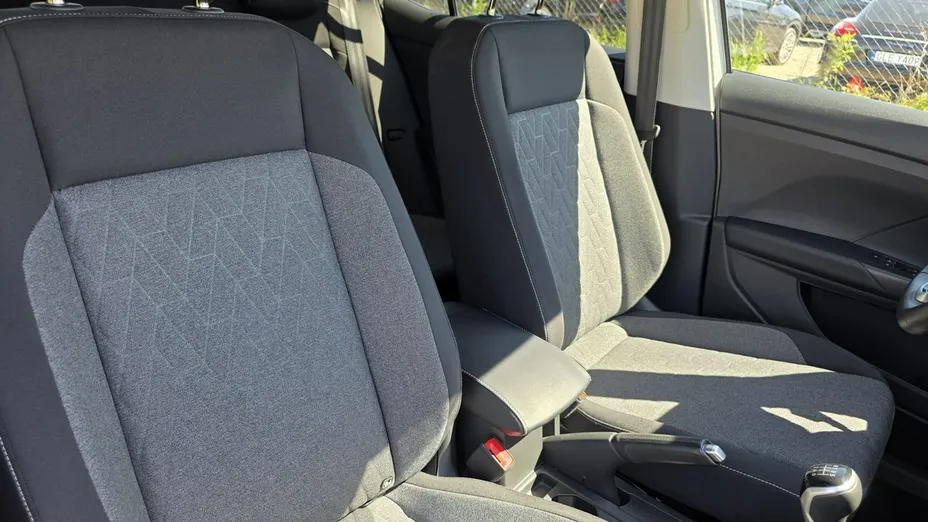 VOLKSWAGEN T-Cross -