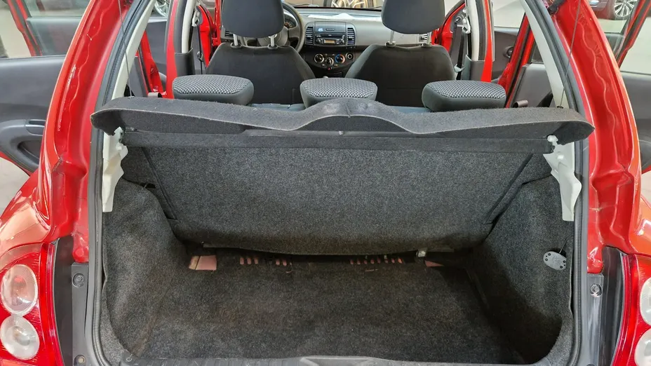 NISSAN Micra -