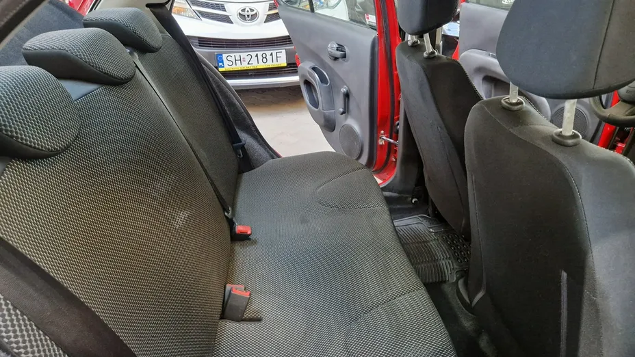 NISSAN Micra -