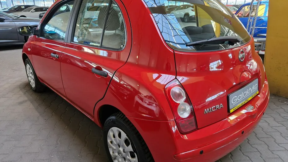NISSAN Micra -