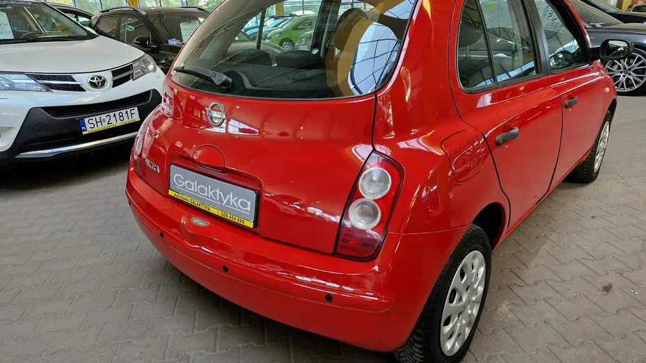 NISSAN Micra -