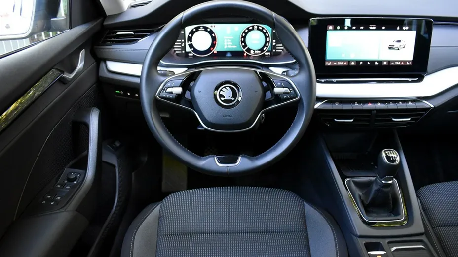 SKODA Octavia -