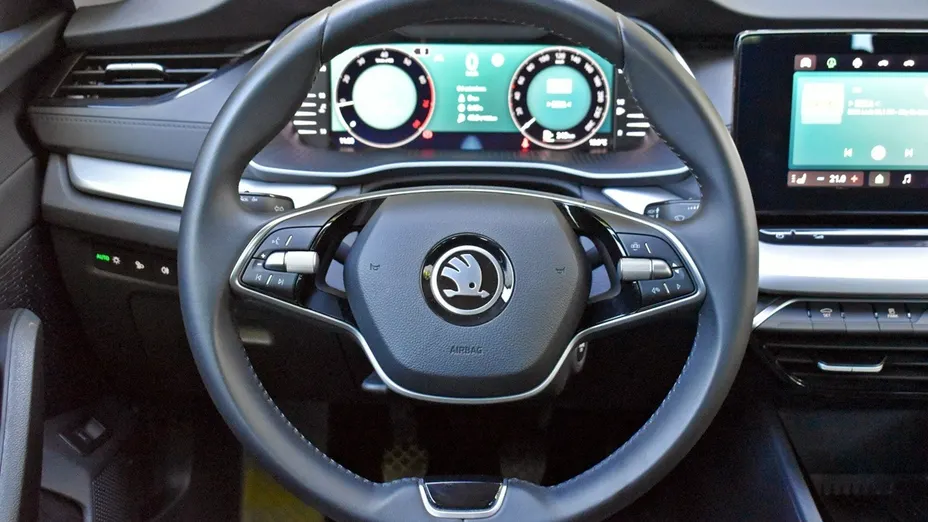 SKODA Octavia -