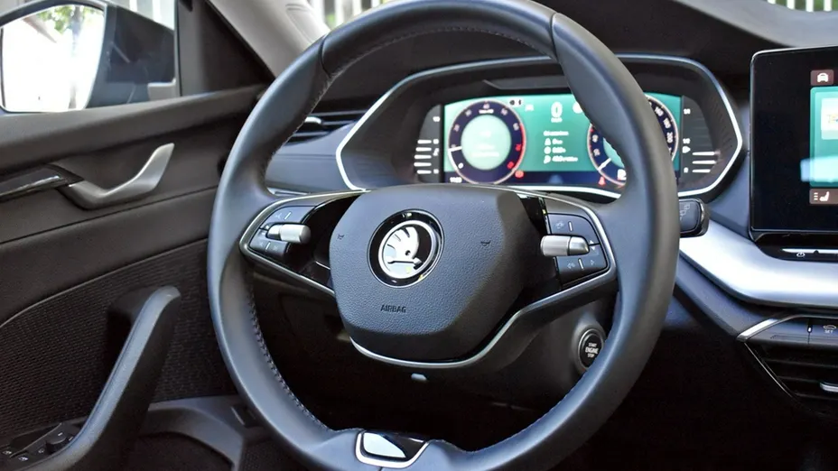 SKODA Octavia -