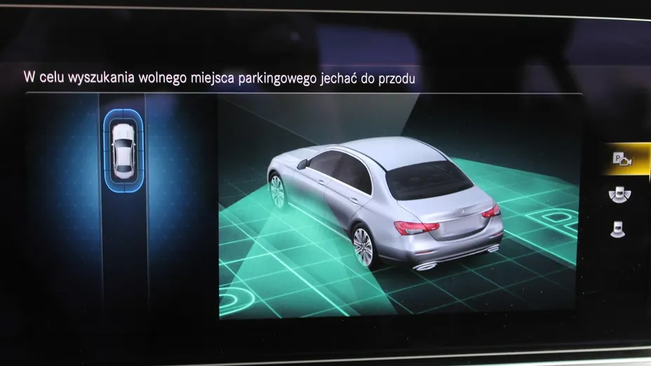 MERCEDES-BENZ E Klasa -