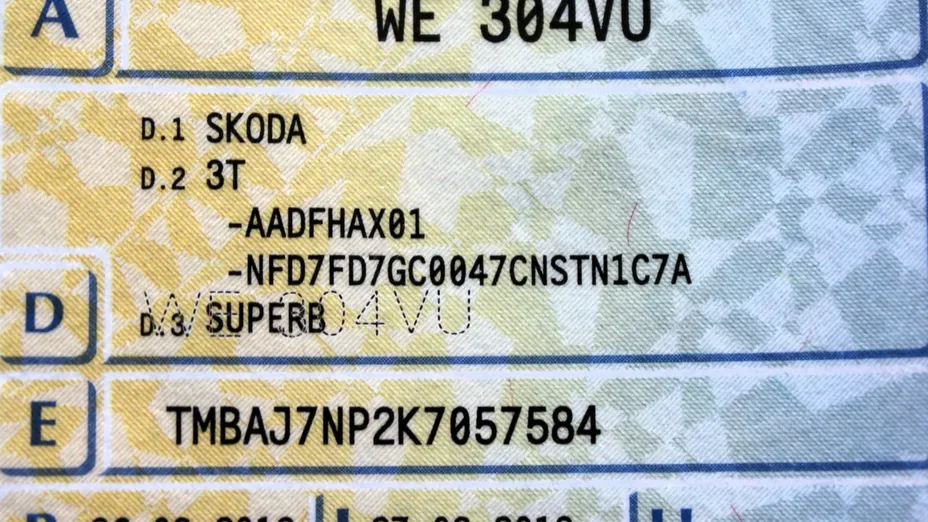 SKODA Superb -