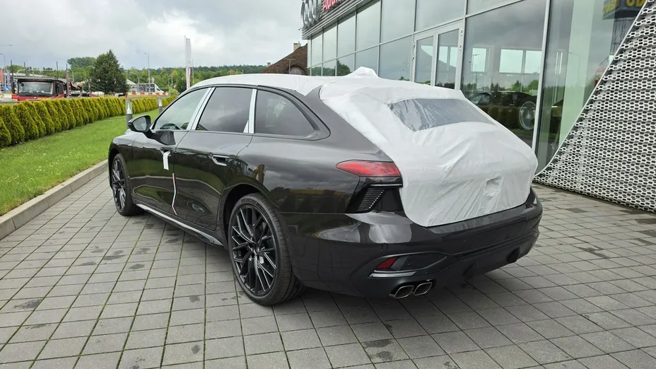 AUDI A6 Avant -