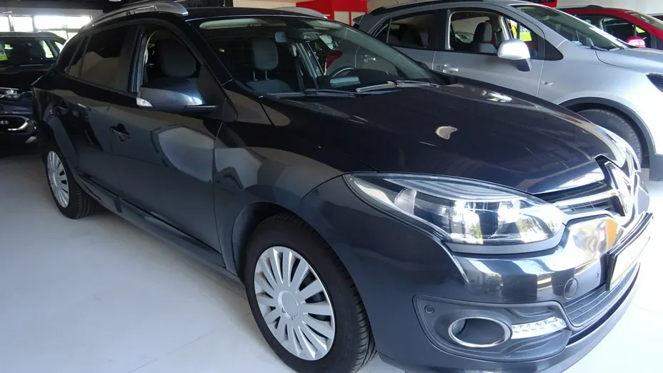 RENAULT Megane -