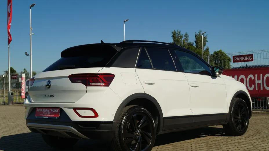 VOLKSWAGEN T-ROC -