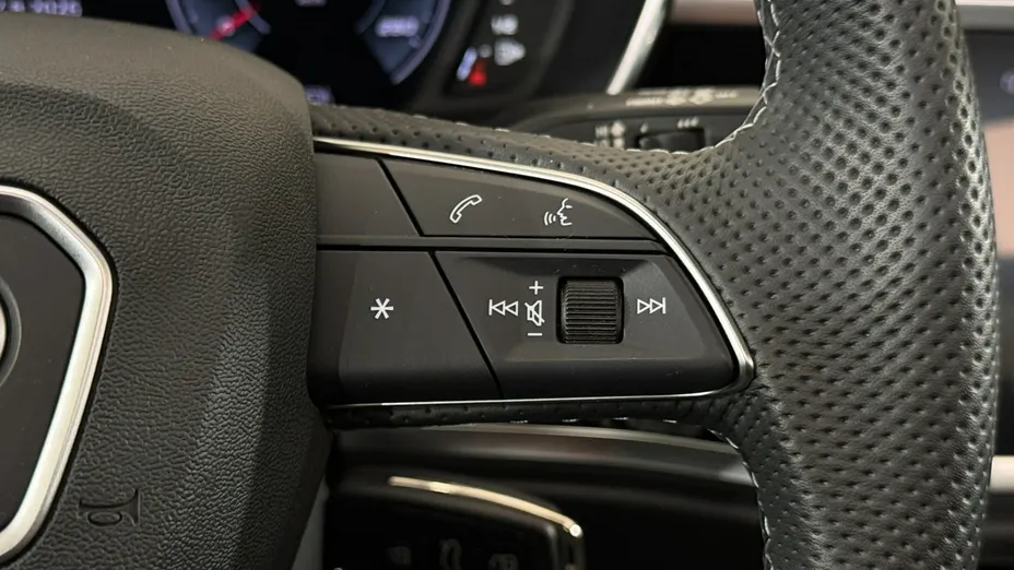 AUDI Q3 Sportback -