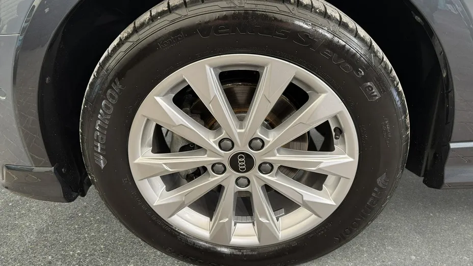 AUDI Q3 Sportback -