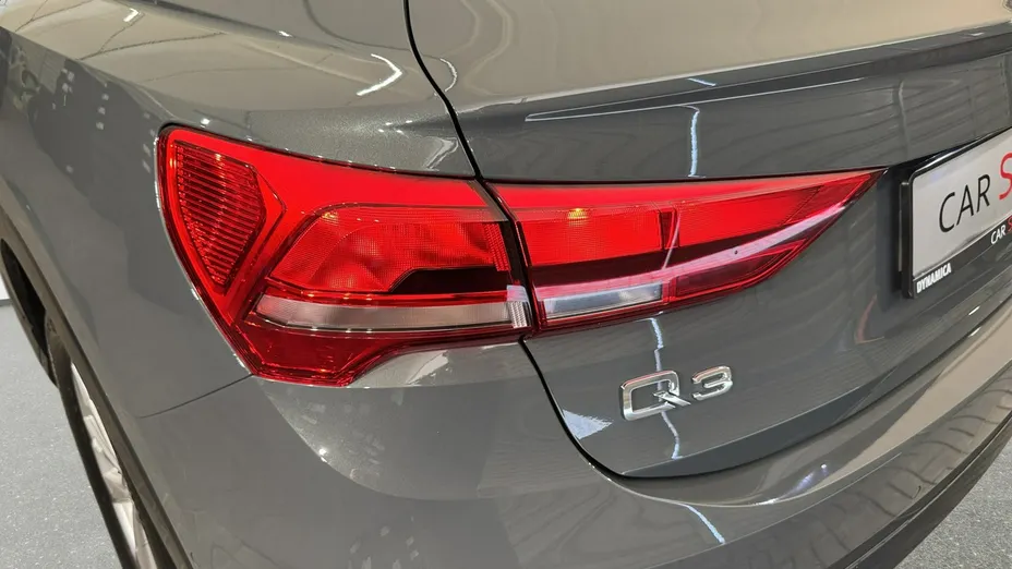 AUDI Q3 Sportback -
