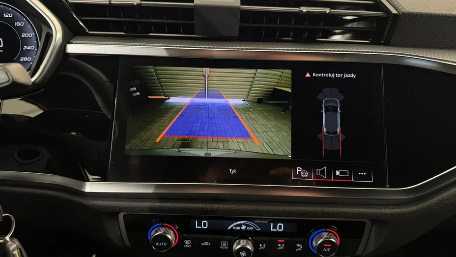 AUDI Q3 Sportback -