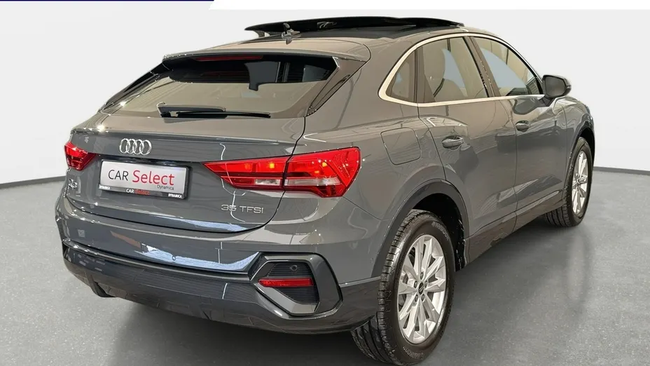 AUDI Q3 Sportback -