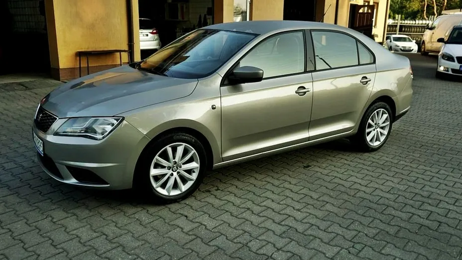 SEAT Toledo -